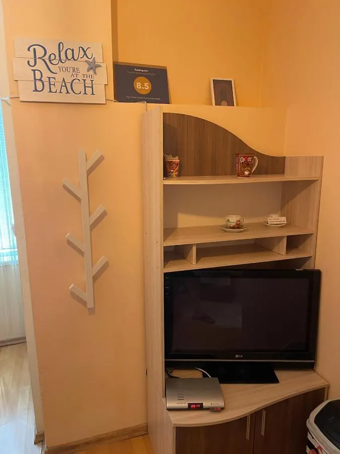 شقة فارنا  في Top Center Studio 2 Min To The Beach